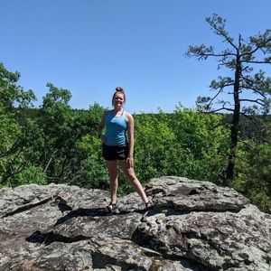 Meet your Posher, Anna